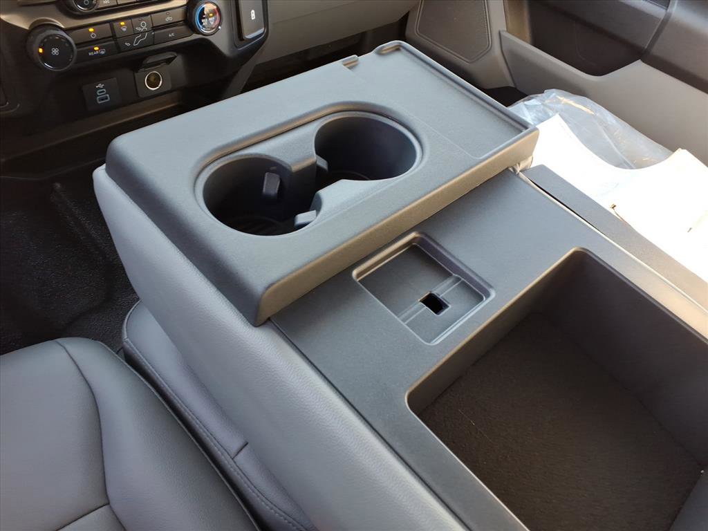 New 2026 Ford F550 4x4 Crew Cab Super Duty image 19