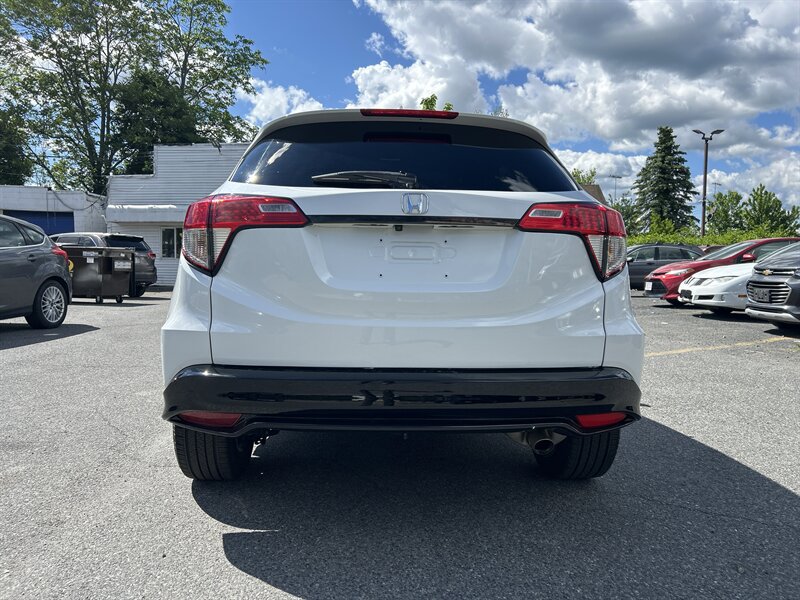 Used 2022 Honda HR-V Sport image 5
