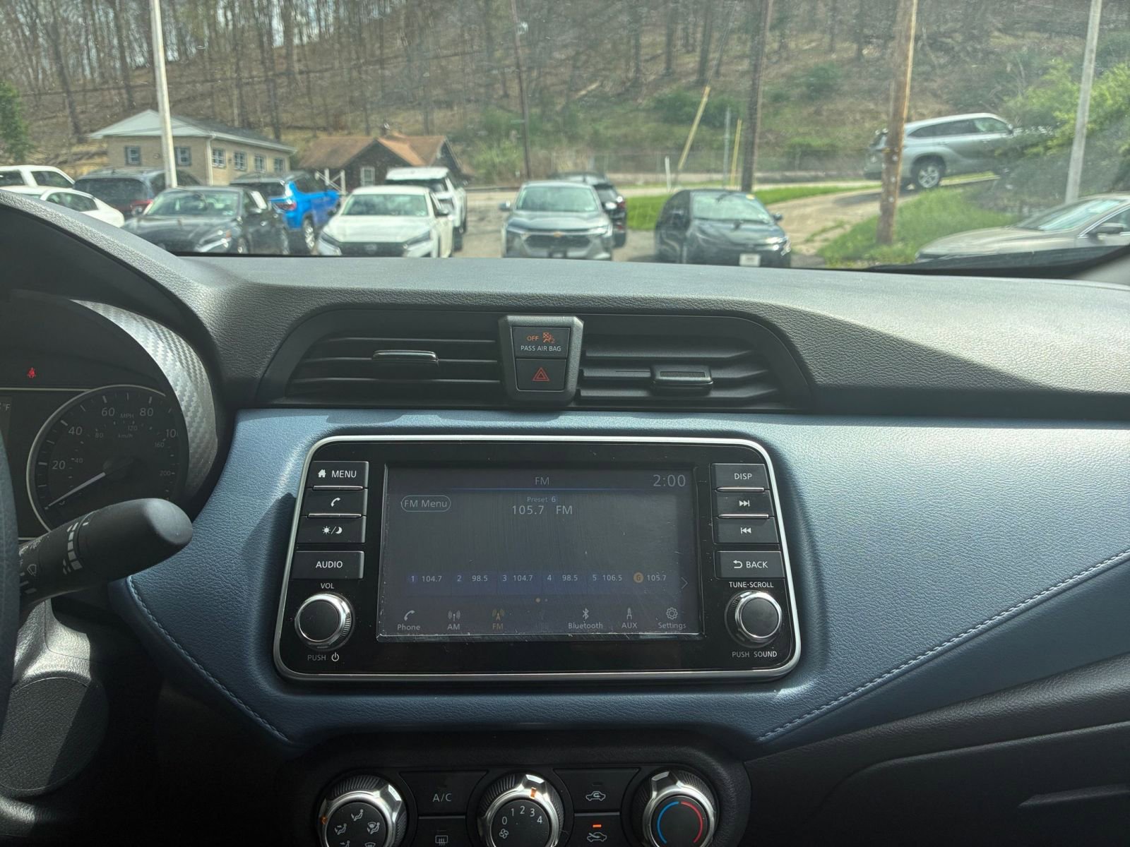 Used 2025 Nissan Versa SV FWD image 20