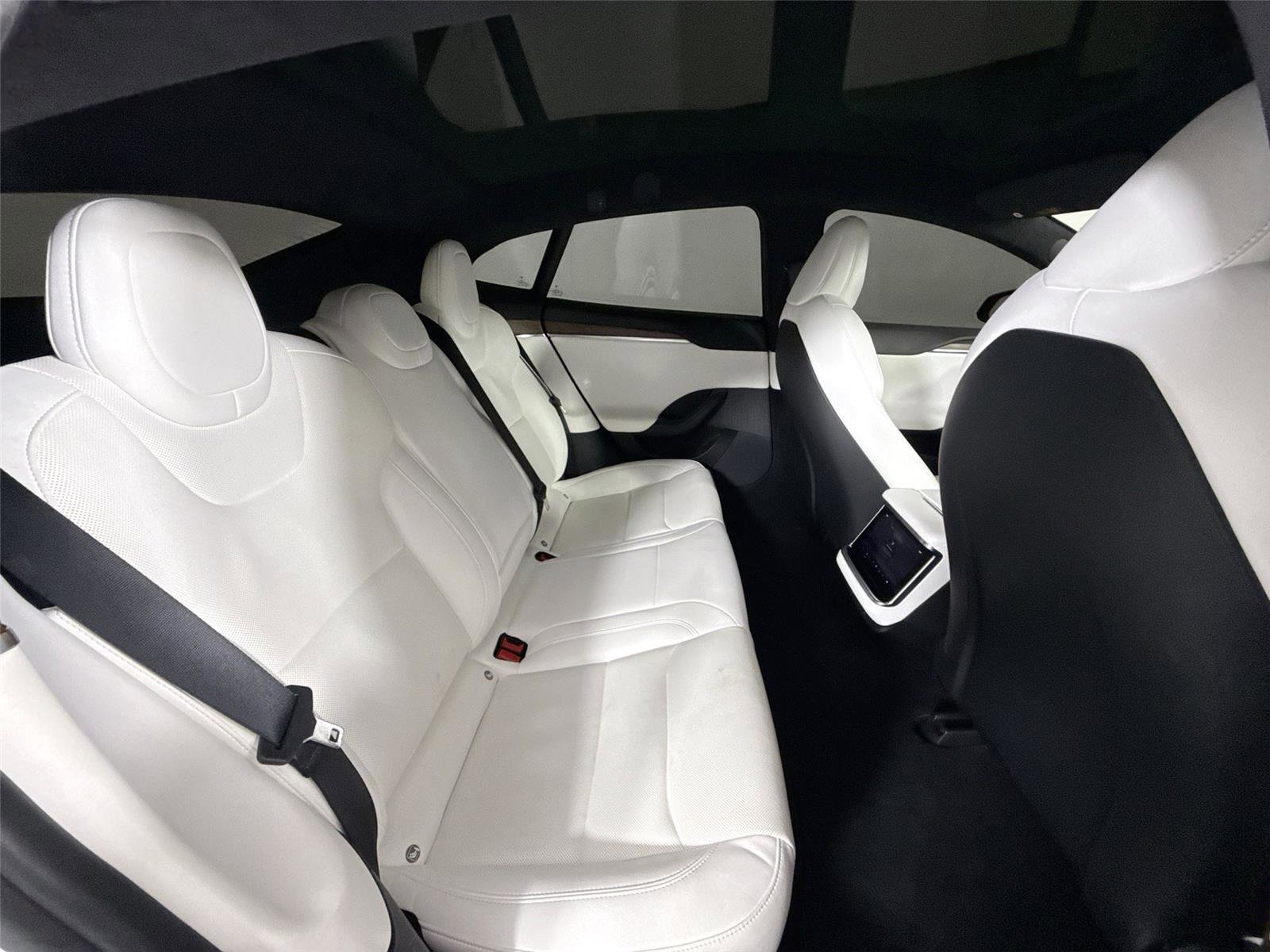 Used 2022 Tesla Model S image 38