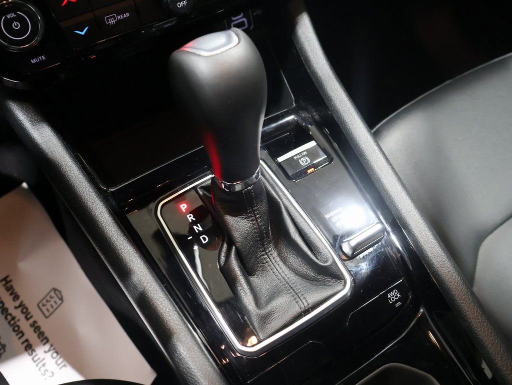 Certified 2024 Jeep Compass Limited image 35