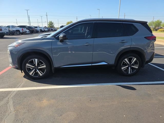 Used 2023 Nissan Rogue Platinum w/ Platinum Premium Package FWD image 8