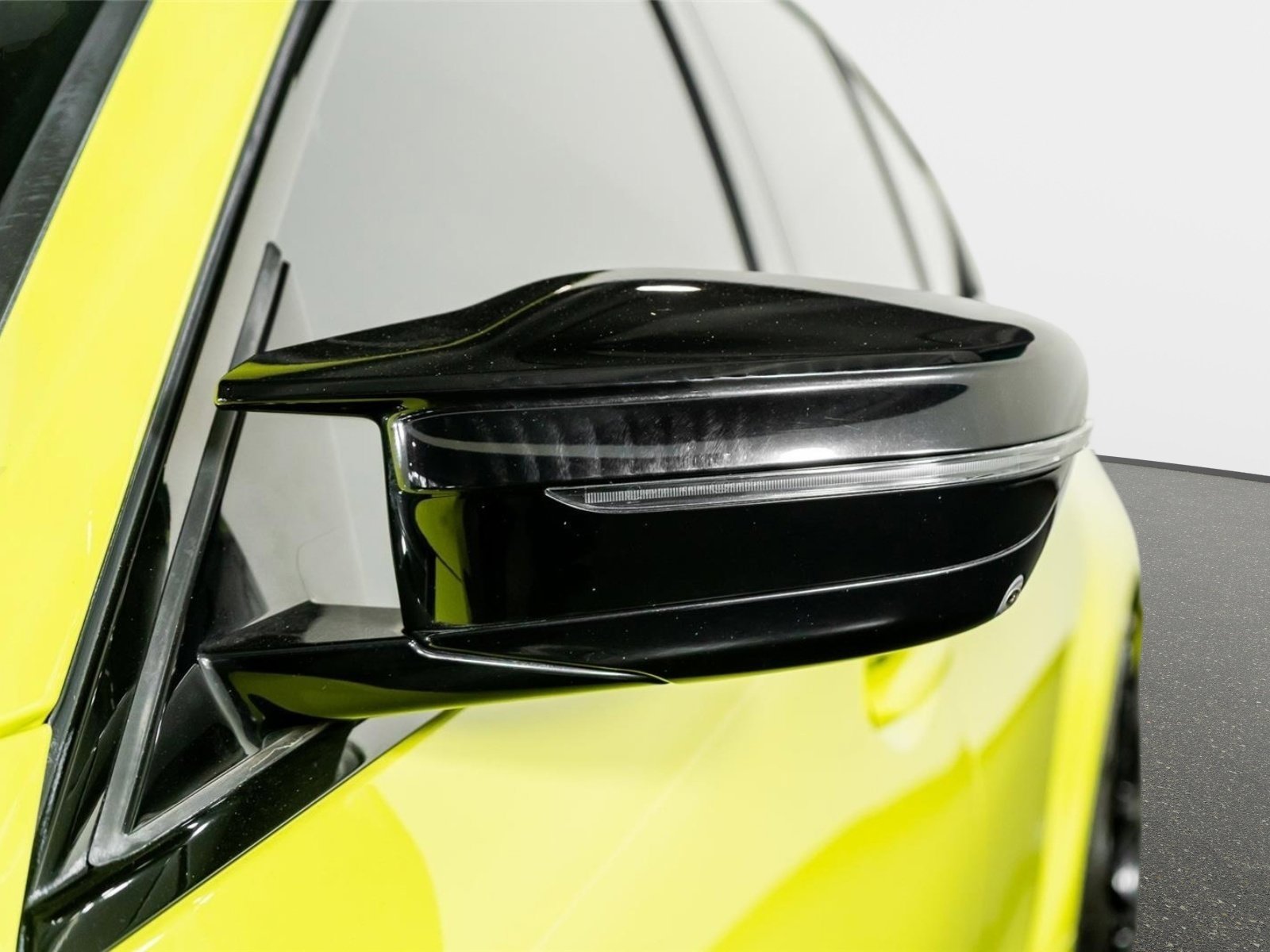 Used 2023 BMW M3 Competition image 25