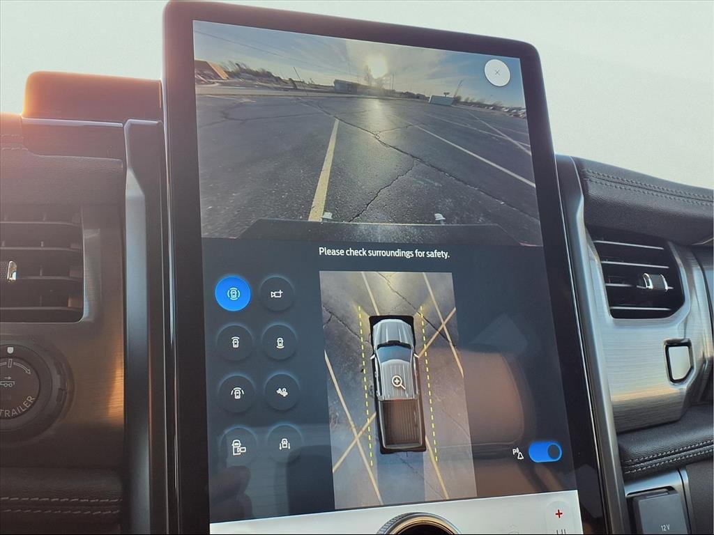 New 2025 Ford F150 Lightning Flash image 7