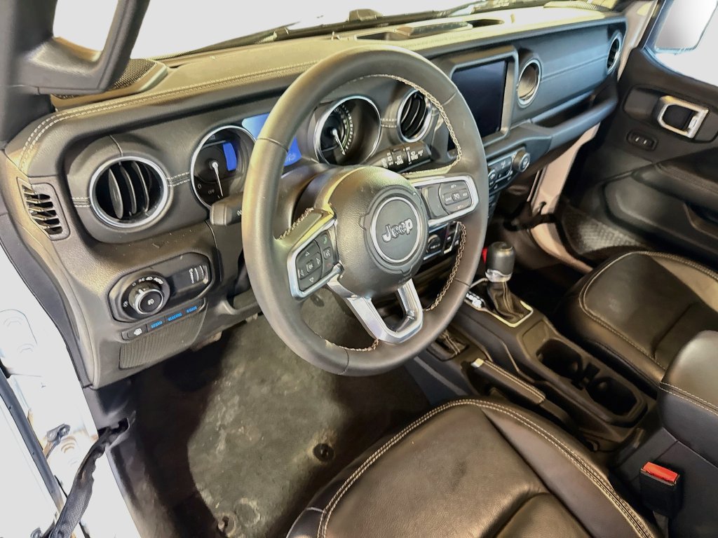 Certified 2023 Jeep Wrangler Unlimited Sahara w/ Cold Weather Group AWD/4WD image 10