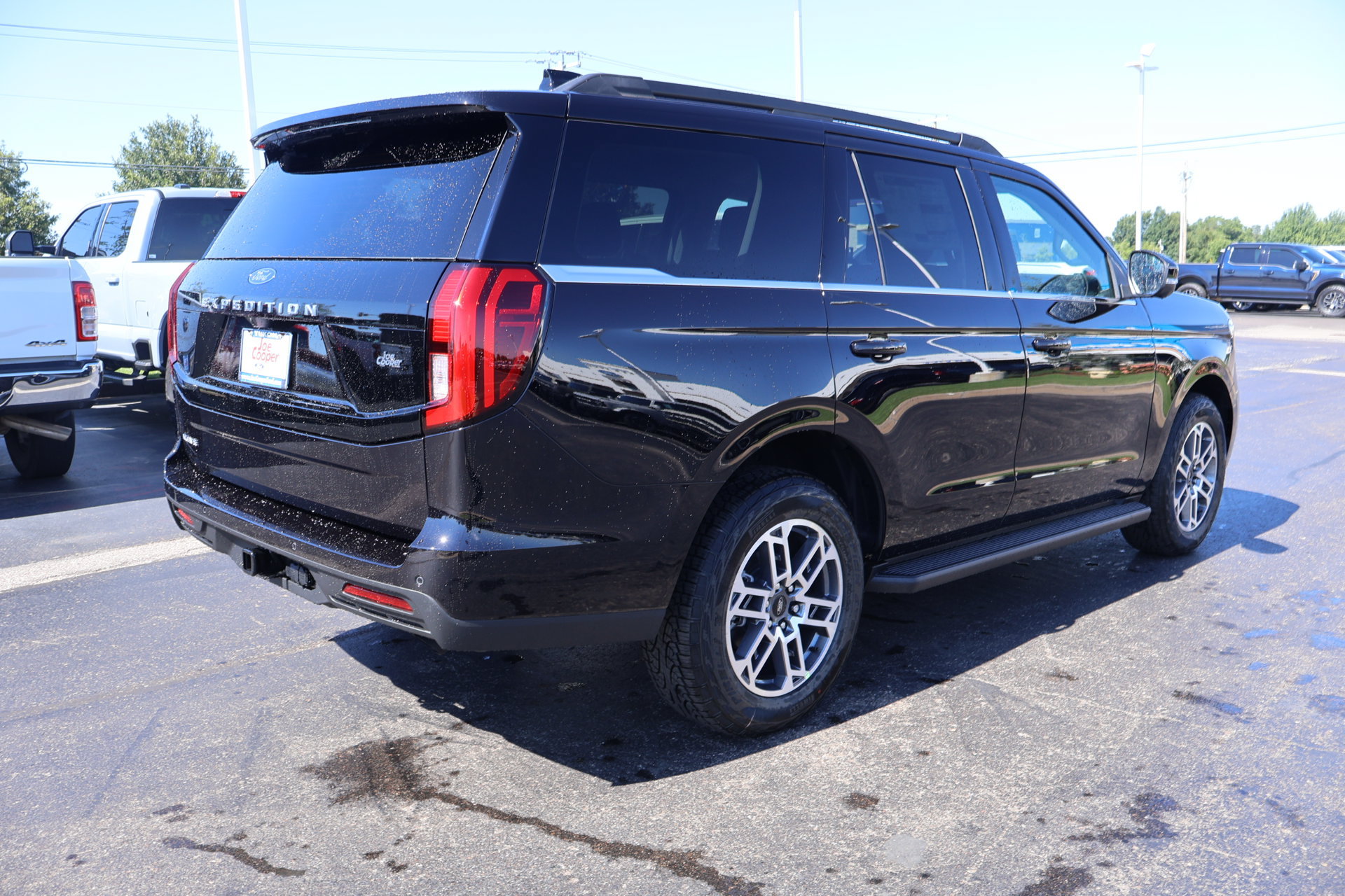 New 2026 Ford Expedition Active AWD/4WD image 22