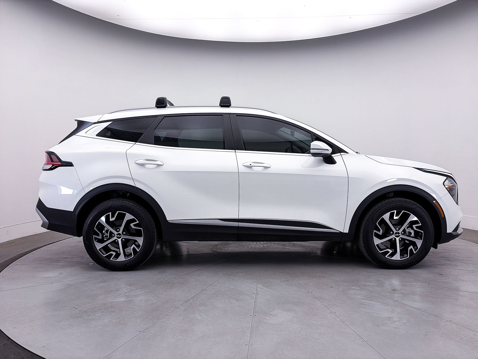 Certified 2023 Kia Sportage EX AWD/4WD image 43