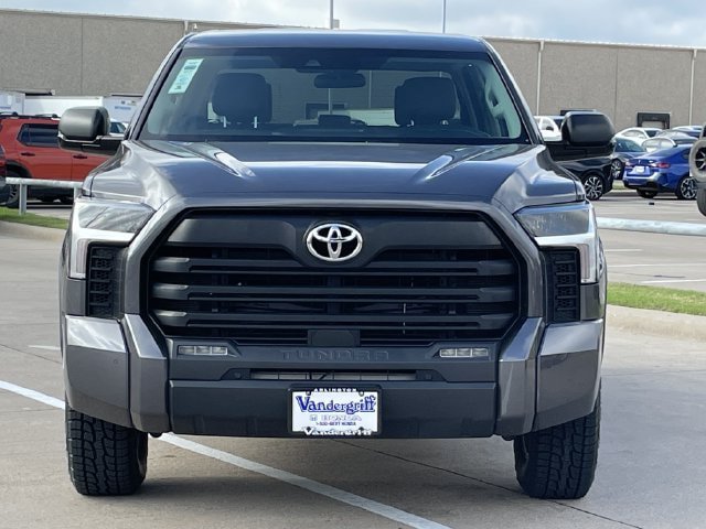 Used 2023 Toyota Tundra SR5 w/ SR5 Convenience Package AWD/4WD image 7