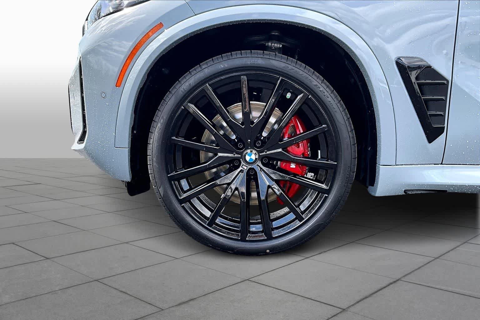 New 2026 BMW X5 M60i AWD/4WD image 11