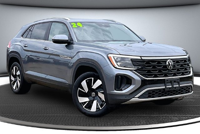 Used 2024 Volkswagen Atlas Cross Sport SE AWD/4WD image 3