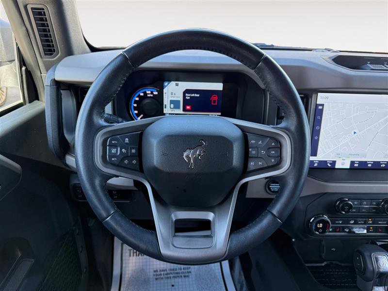 Used 2024 Ford Bronco Wildtrak image 13