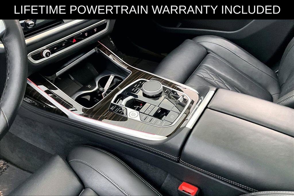 Used 2025 BMW X7 xDrive40i image 18