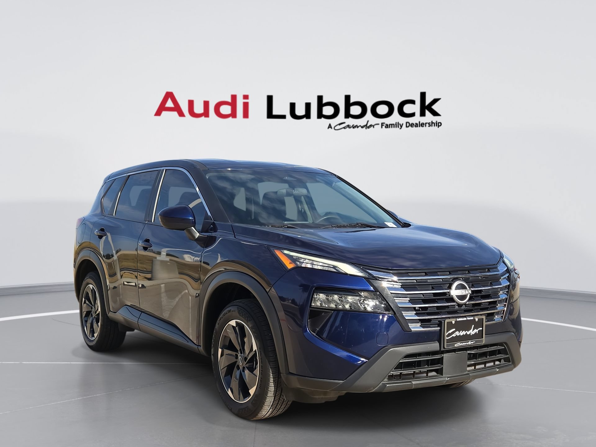 Used 2024 Nissan Rogue SV AWD/4WD image 1
