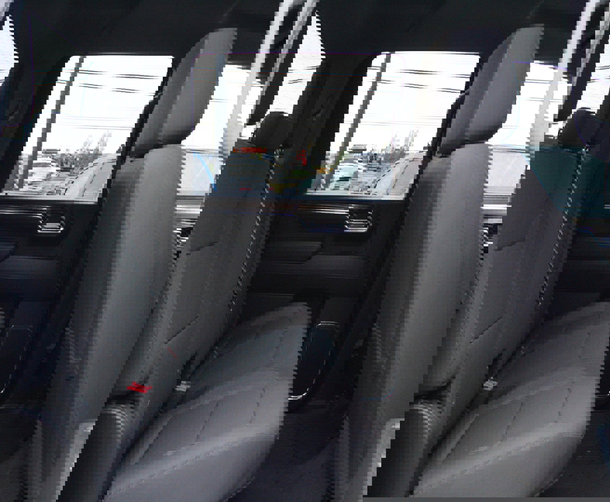 Used 2025 GMC Sierra 3500 SLE w/ SLE Value Package image 19