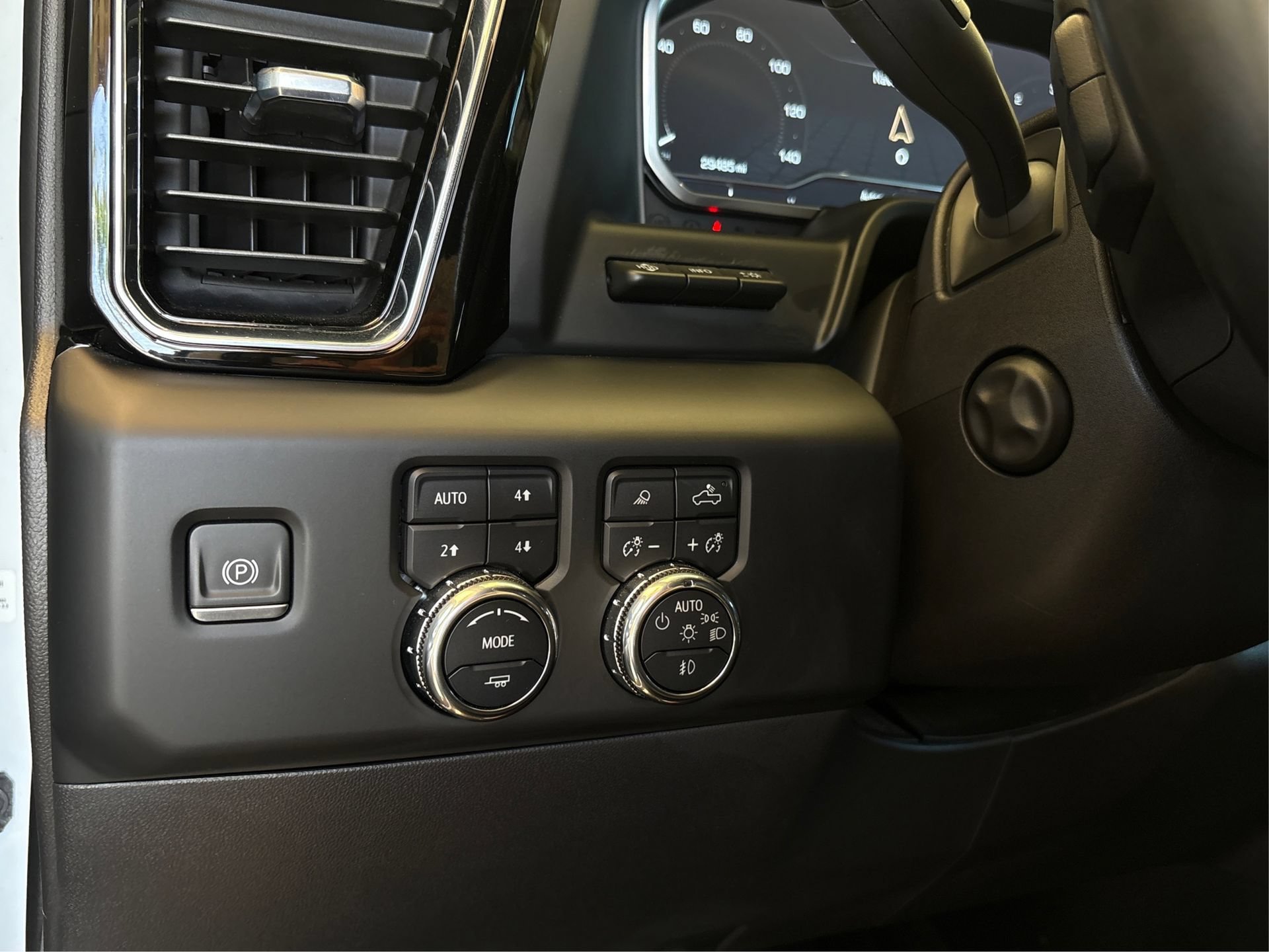 Used 2023 GMC Sierra 1500 Denali w/ Denali Reserve Package AWD/4WD image 20