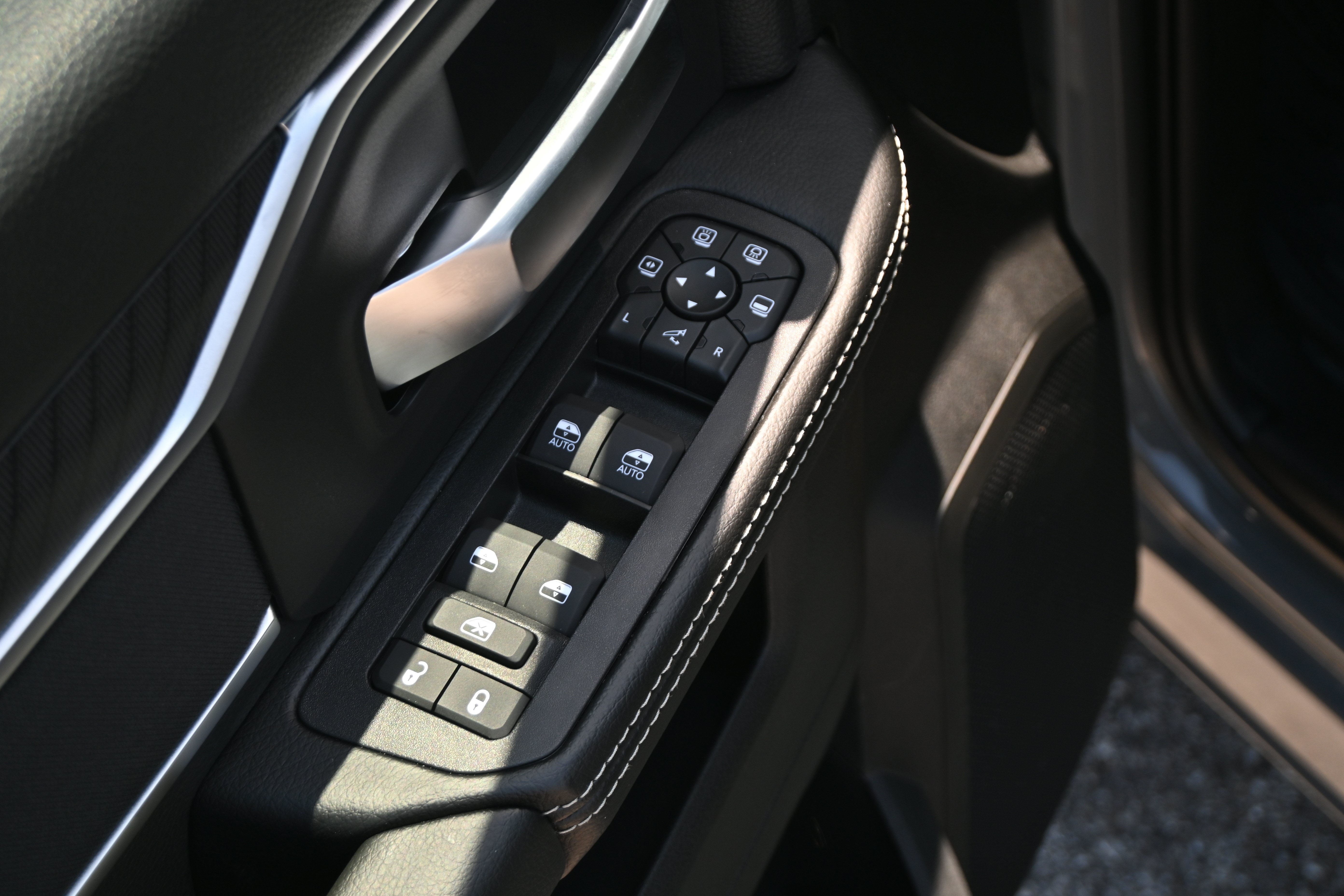 New 2026 RAM 2500 Big Horn AWD/4WD image 16