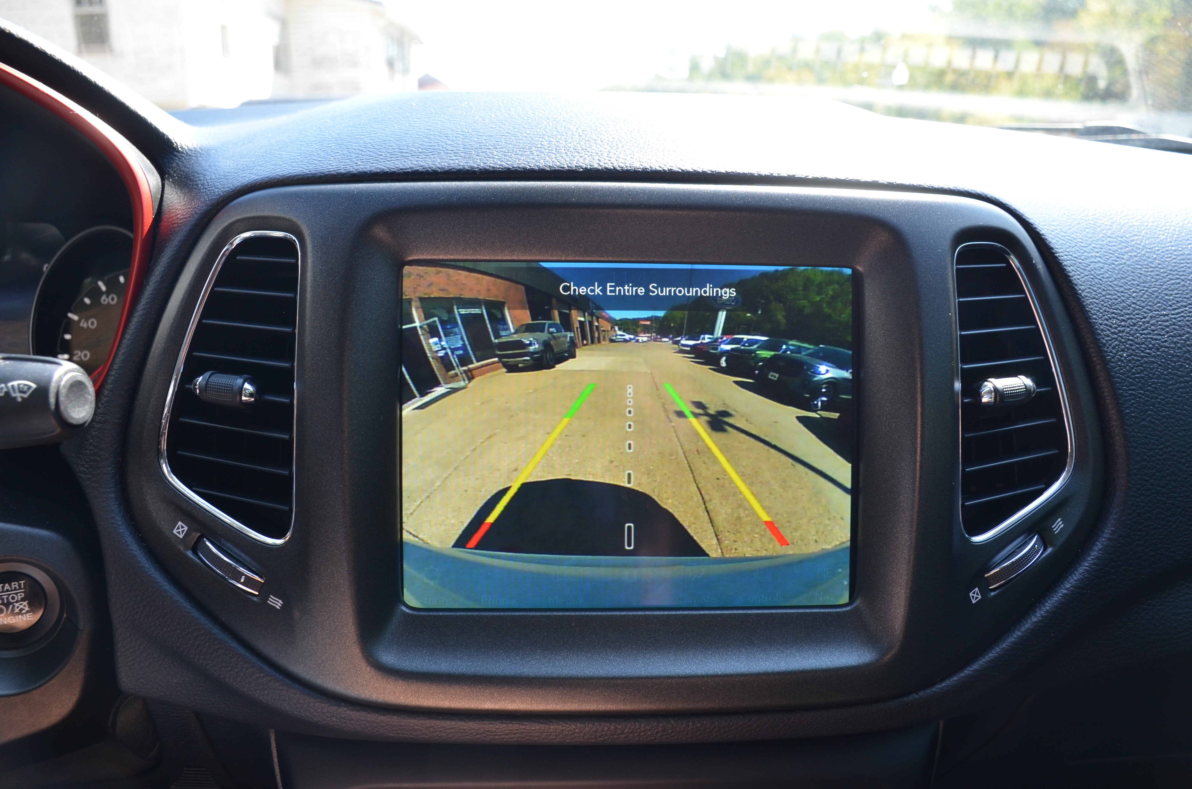 Used 2018 Jeep Compass Trailhawk w/ Navigation Group image 13