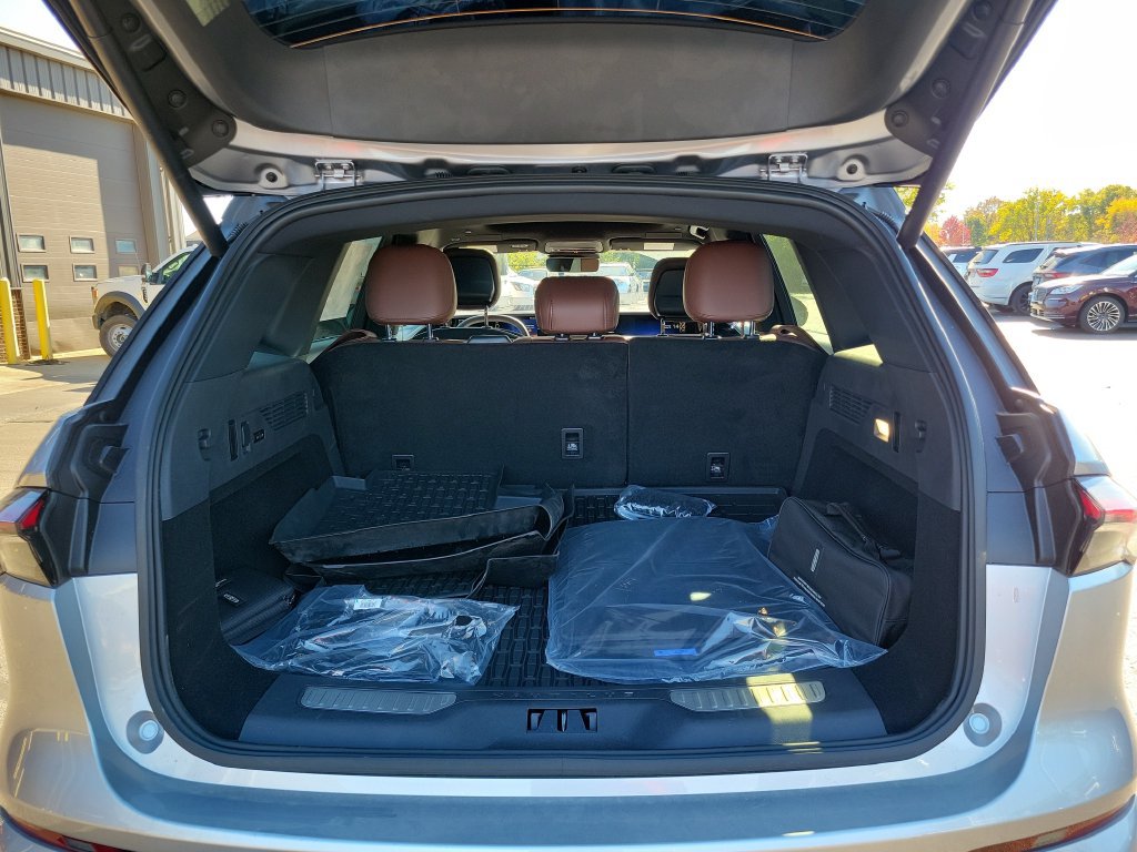 New 2026 Lincoln Nautilus Reserve AWD/4WD image 10