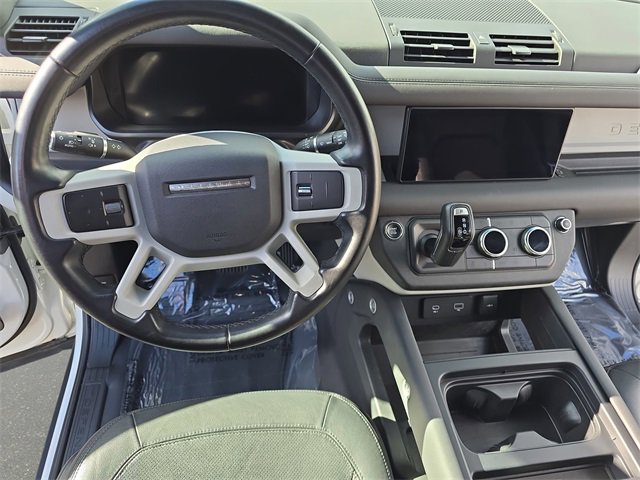 Used 2024 Land Rover Defender 110 S image 16