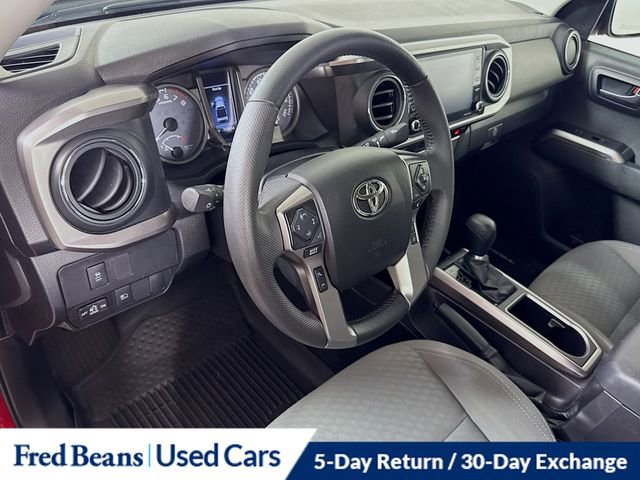 Used 2022 Toyota Tacoma SR5 image 10
