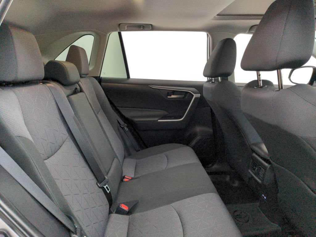 Used 2025 Toyota RAV4 XLE w/ Convenience Package AWD/4WD image 29