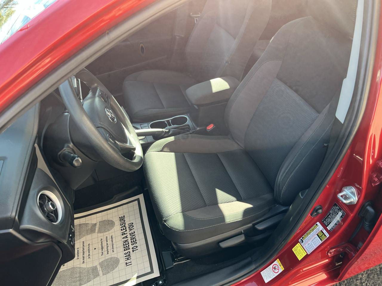 Used 2019 Toyota Corolla LE FWD image 20