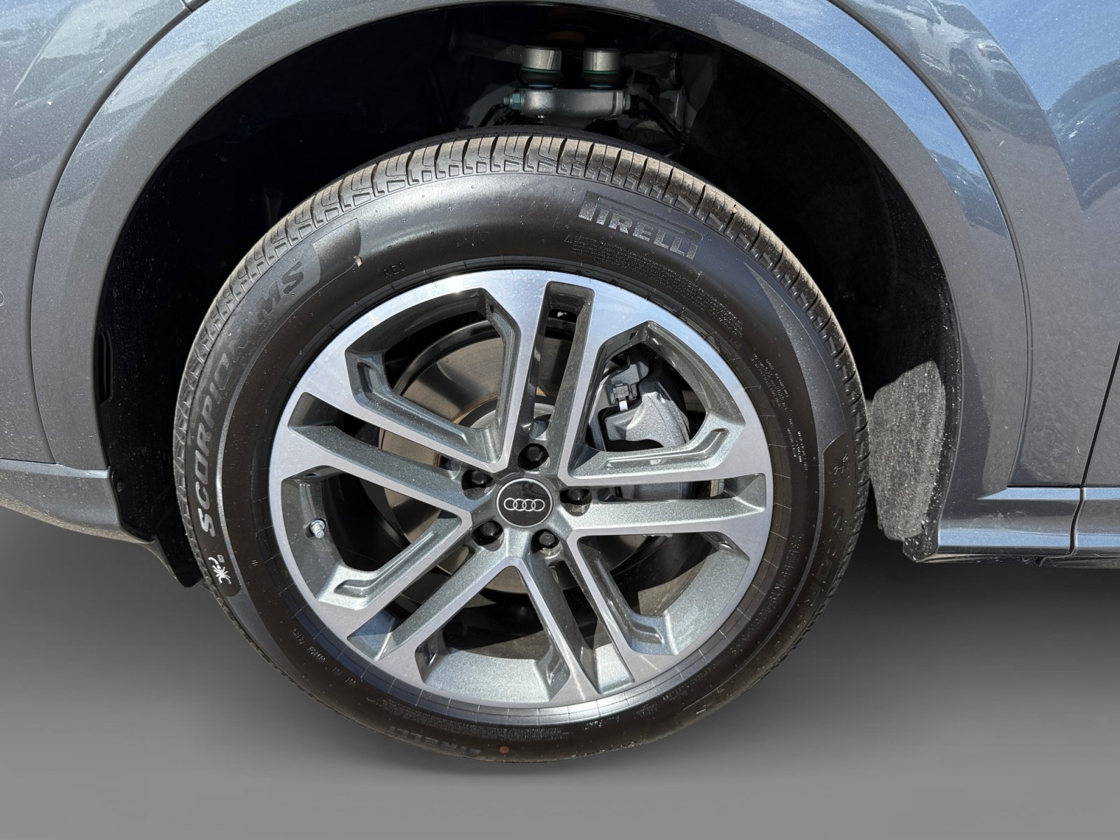 New 2026 Audi Q5 Premium Plus AWD/4WD image 9
