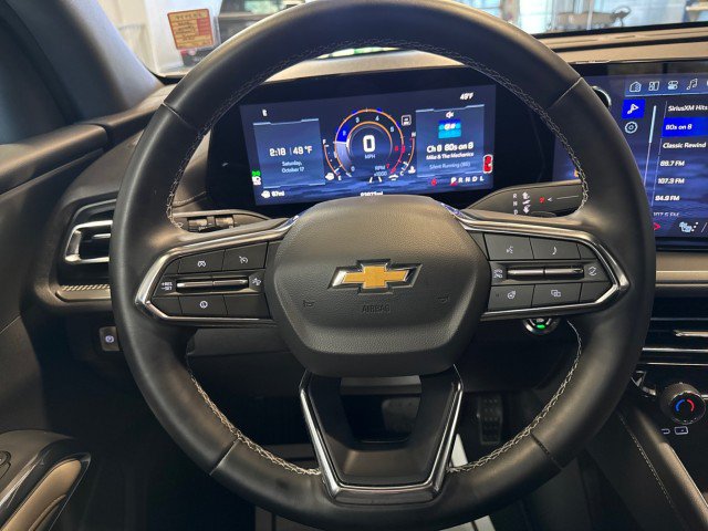 Used 2026 Chevrolet Traverse LT w/ Driver Confidence Package FWD image 18