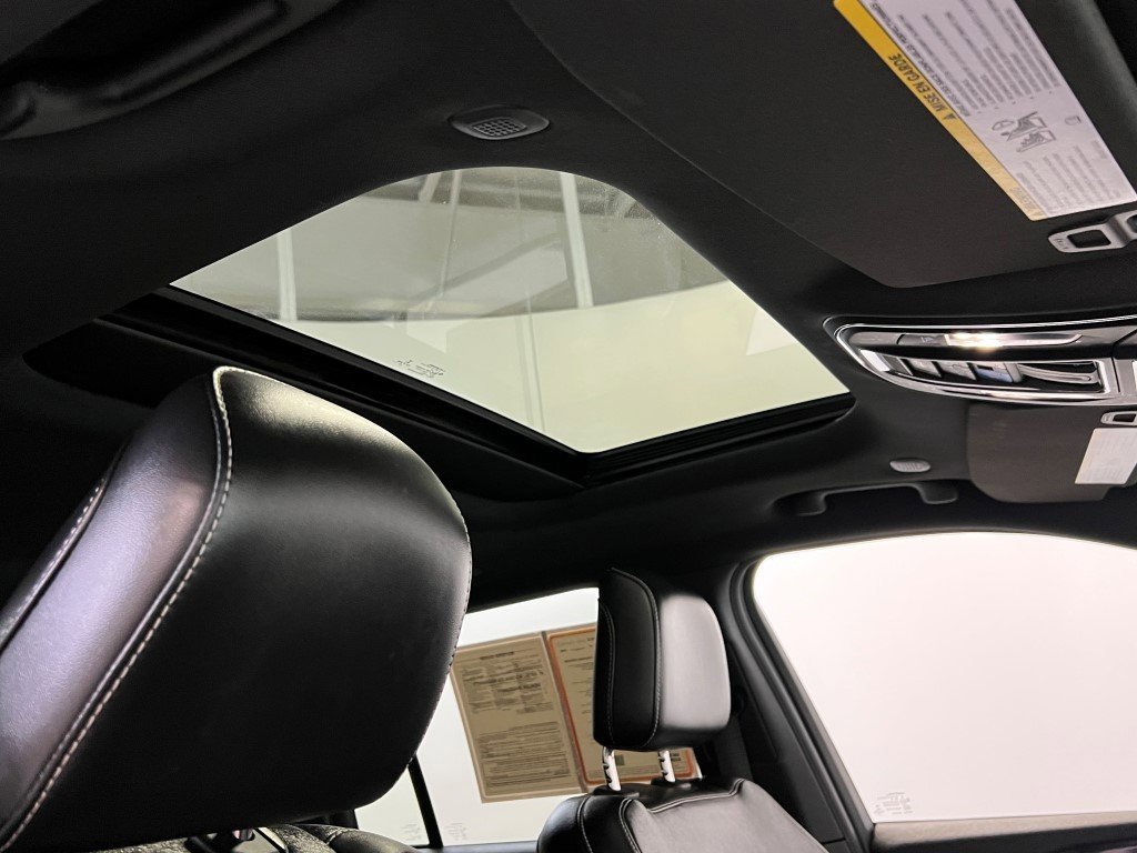 Certified 2023 Jeep Grand Cherokee Altitude image 17