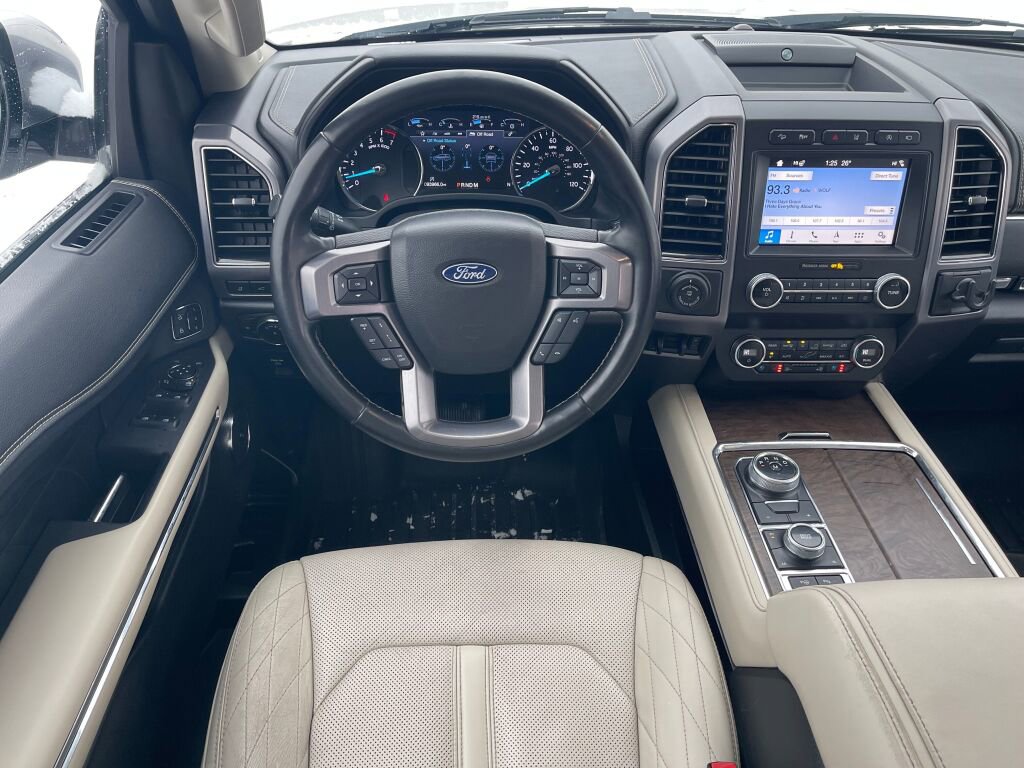 Used 2019 Ford Expedition Max Platinum image 2
