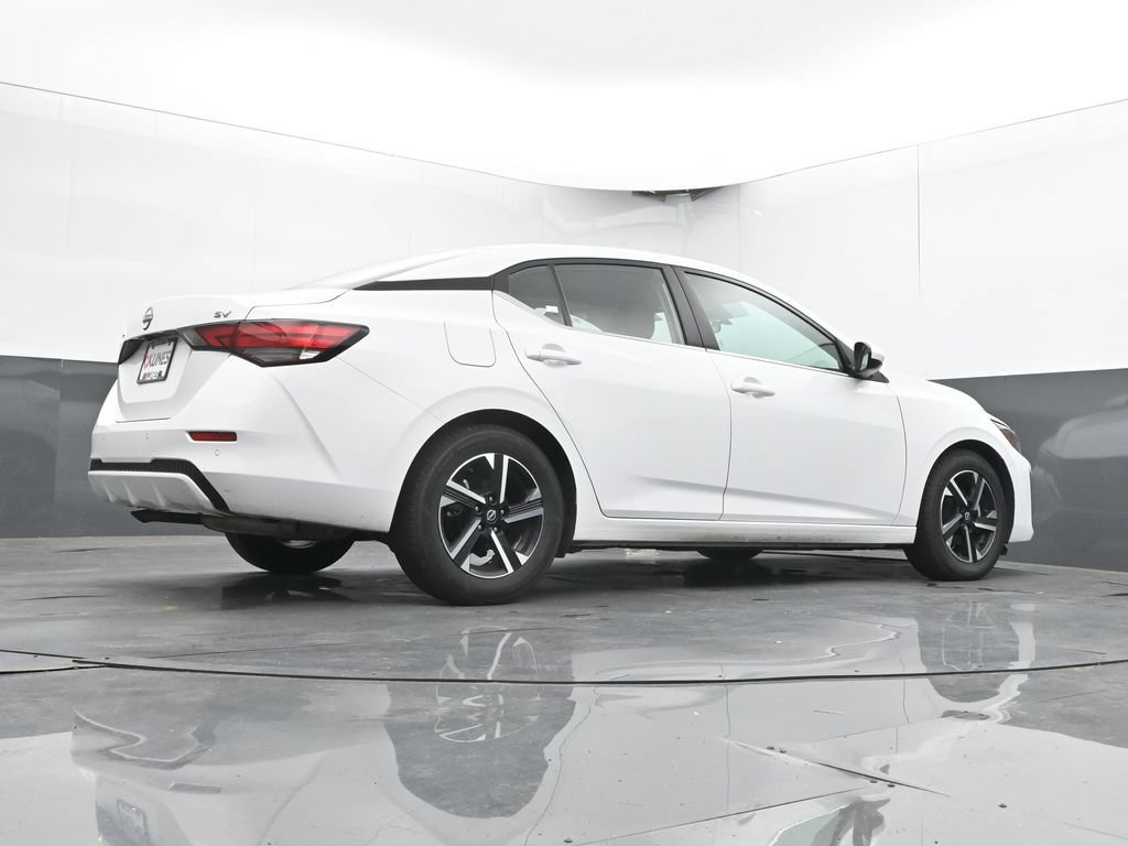 Used 2024 Nissan Sentra SV FWD image 42