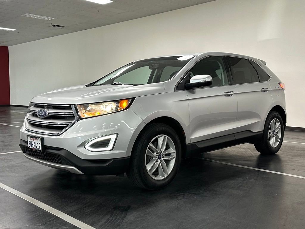 Used 2017 Ford Edge SEL FWD image 3