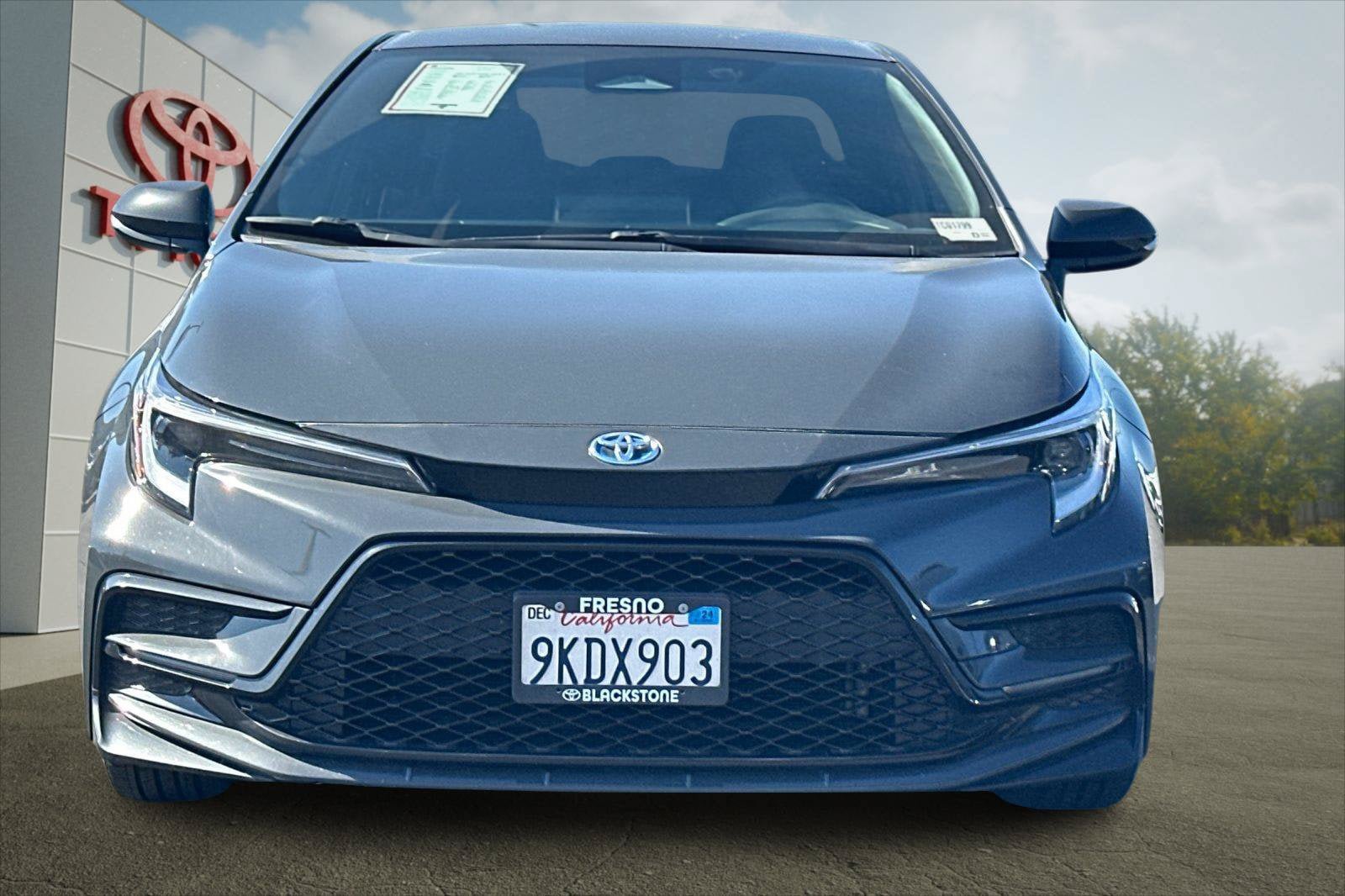 Certified 2024 Toyota Corolla SE FWD image 8