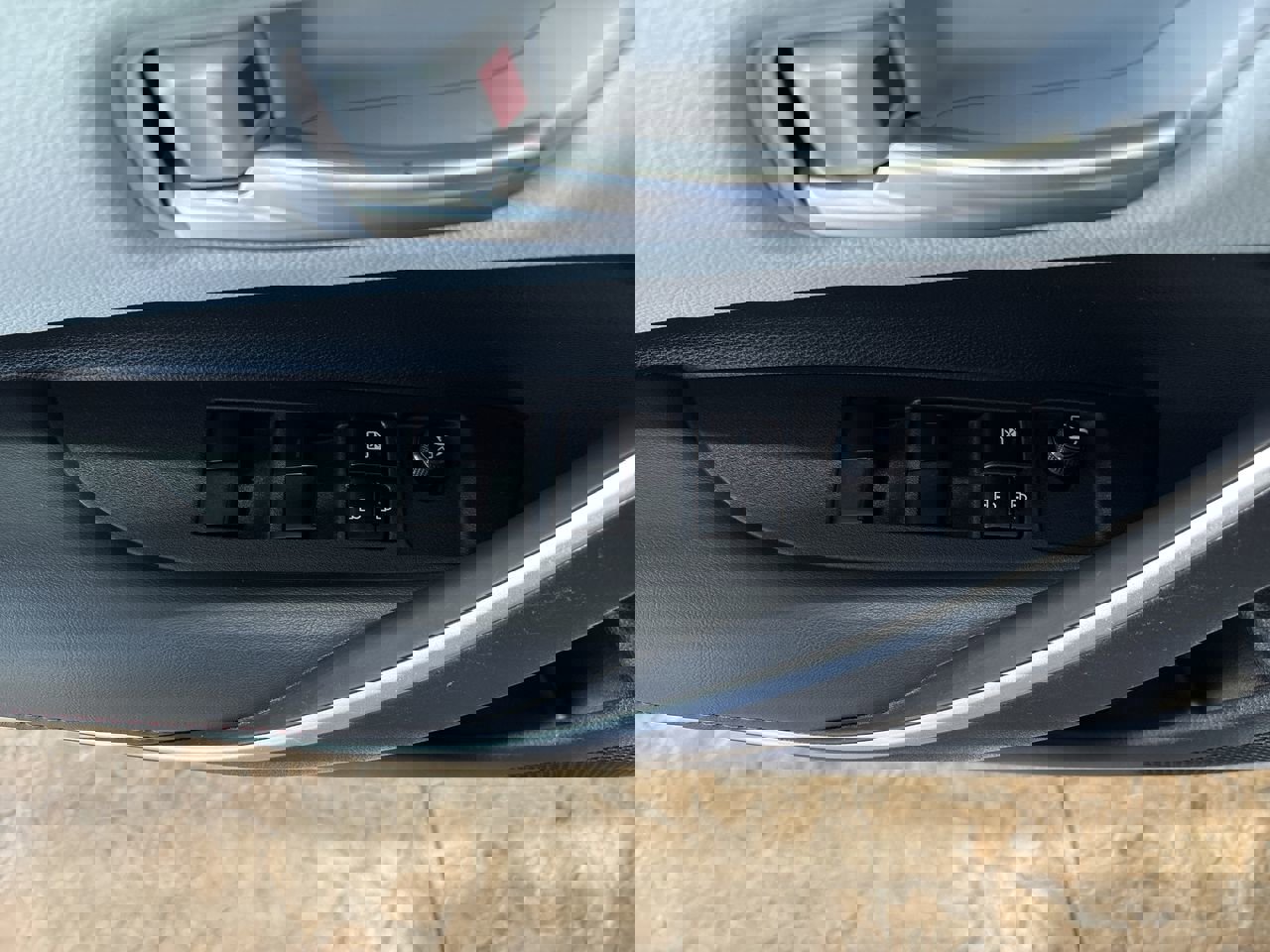 Certified 2024 Toyota Corolla SE image 13