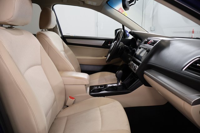Used 2016 Subaru Outback 2.5i Premium w/ Popular Package #3 AWD/4WD image 28