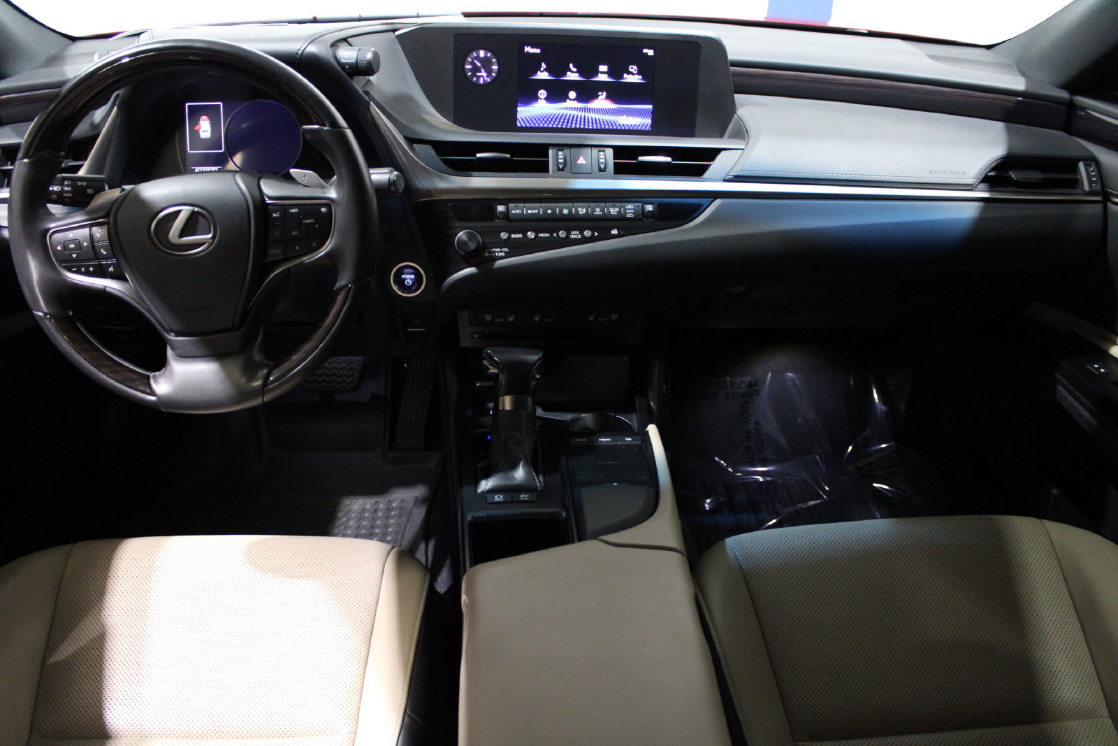 Used 2020 Lexus ES 300h w/ Premium Package FWD image 39