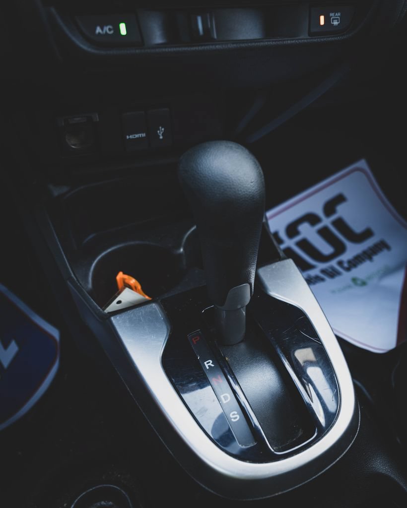 Used 2015 Honda Fit EX image 11