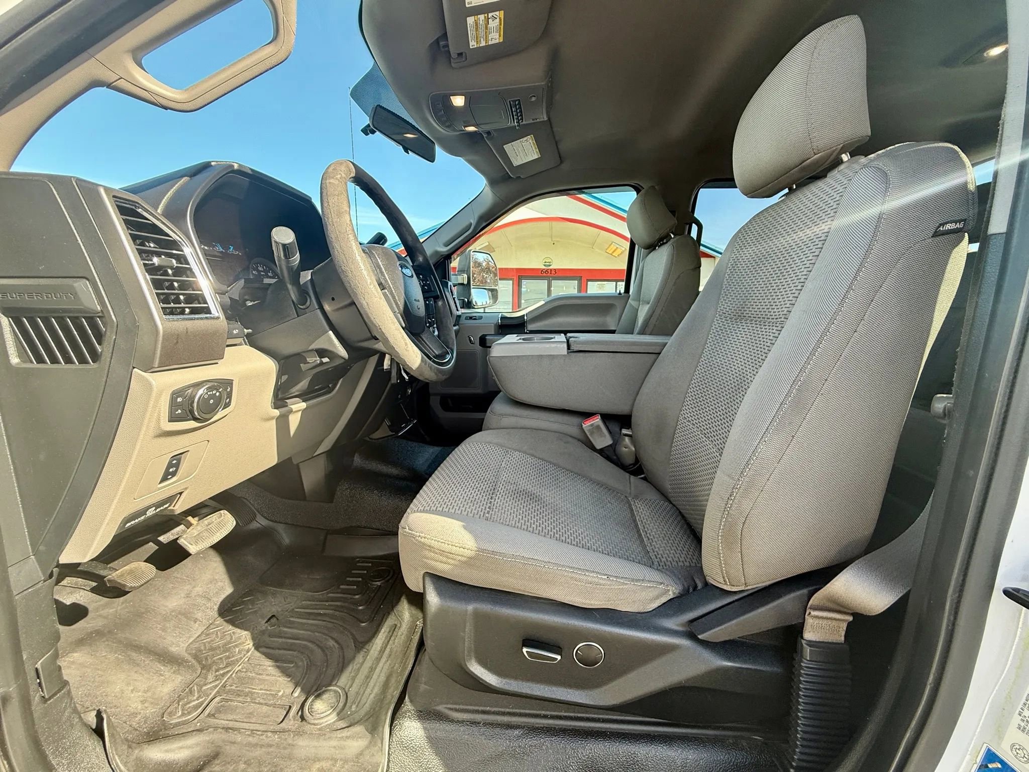 Used 2017 Ford F350 XLT w/ XLT Value Package image 9