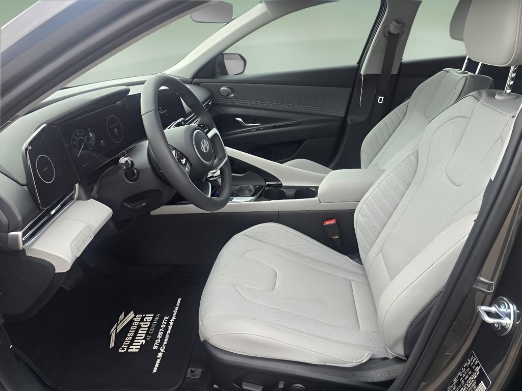 New 2026 Hyundai Elantra Limited FWD image 11