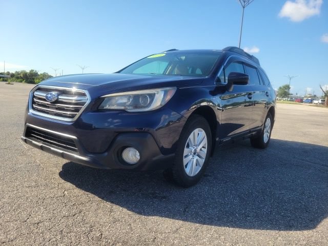 Used 2018 Subaru Outback 2.5i Premium AWD/4WD image 2