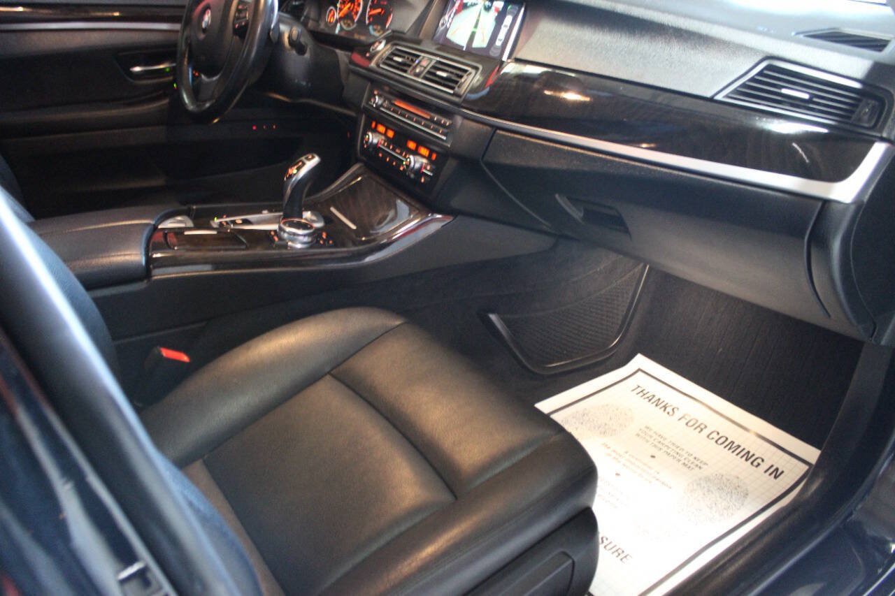Used 2016 BMW 535i Sedan RWD image 9