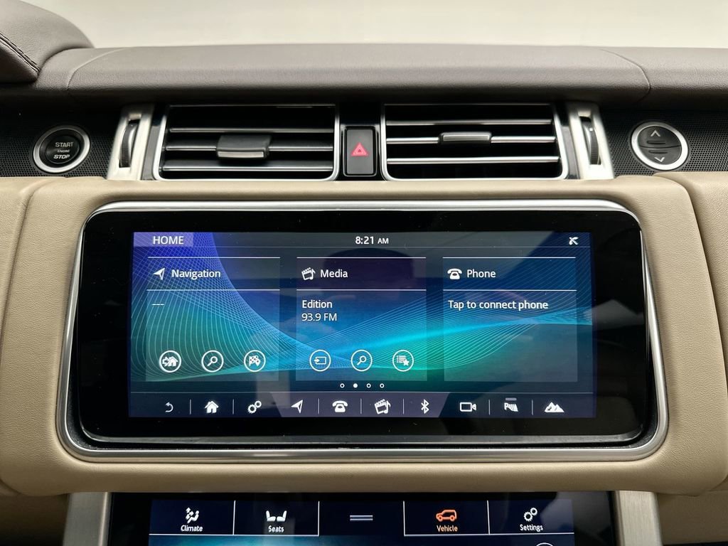 Used 2019 Land Rover Range Rover Long Wheelbase Supercharged image 14