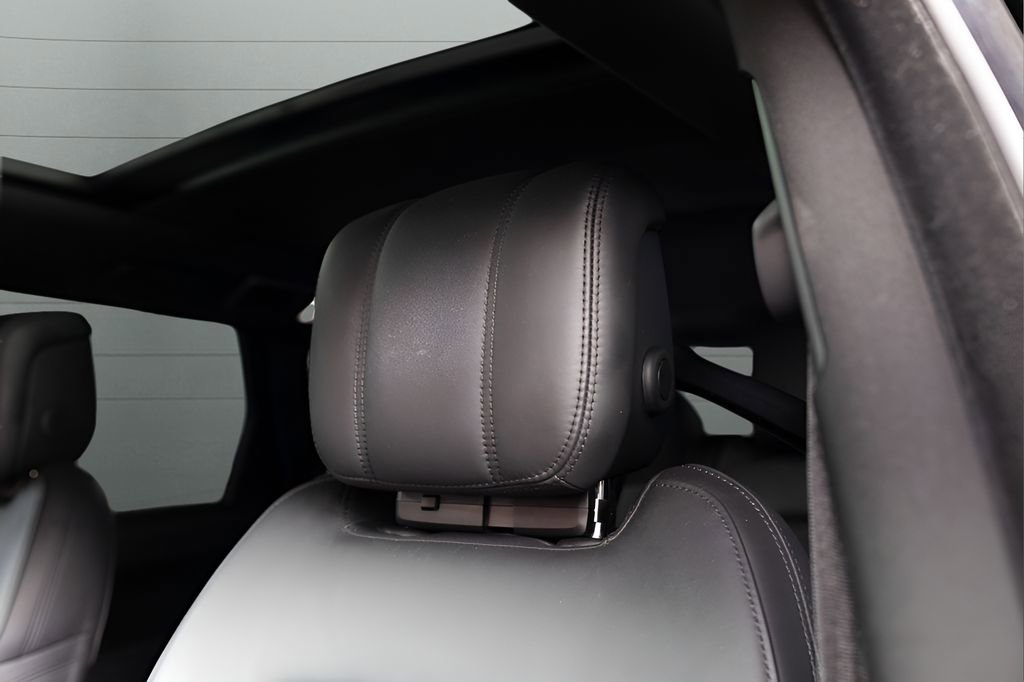 Used 2020 Land Rover Range Rover Sport HSE Dynamic image 47