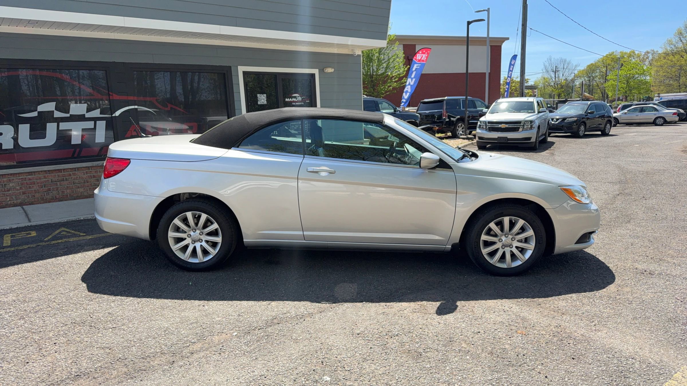 Used 2012 Chrysler 200 Touring image 4