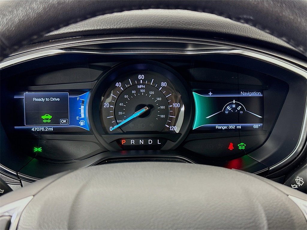 Used 2020 Ford Fusion Energi Titanium image 15