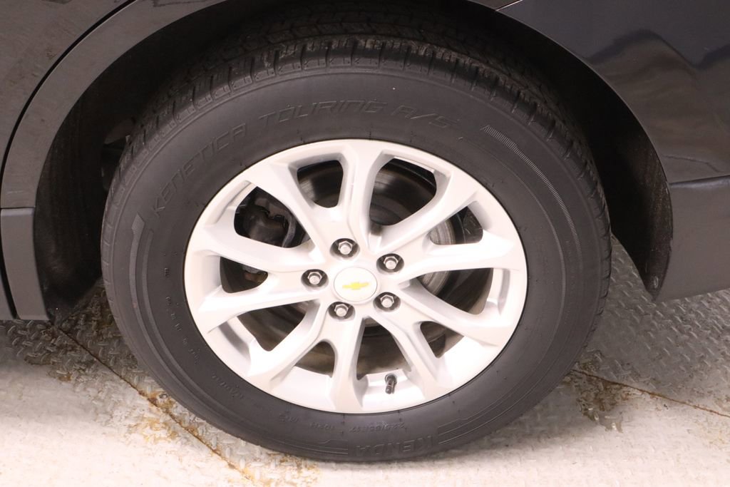 Used 2020 Chevrolet Equinox LS image 19