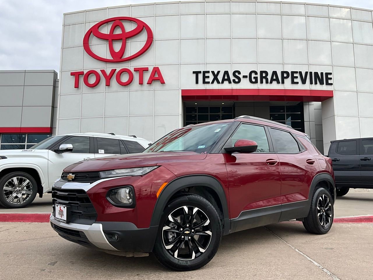 Used 2023 Chevrolet TrailBlazer LT w/ Convenience Package image 3