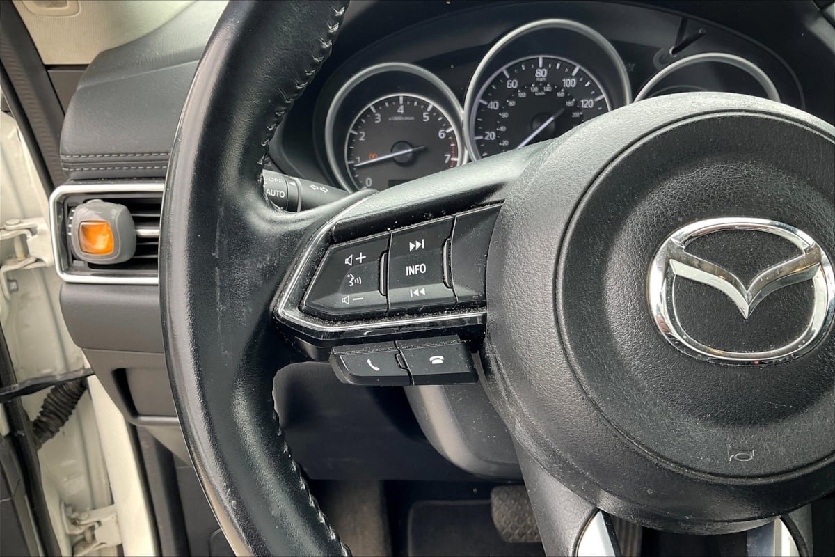 Used 2018 MAZDA CX-5 Touring FWD image 18