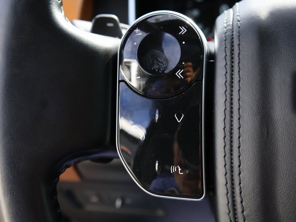 Used 2022 Land Rover Range Rover Westminster Edition image 48