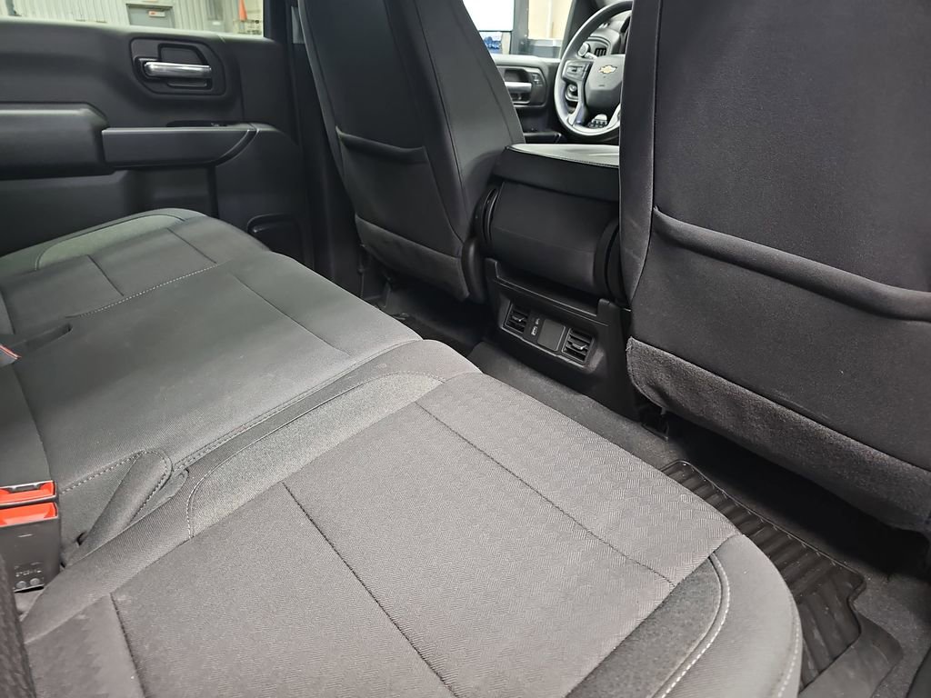 Used 2024 Chevrolet Silverado 2500 Custom w/ Custom Value Package image 11